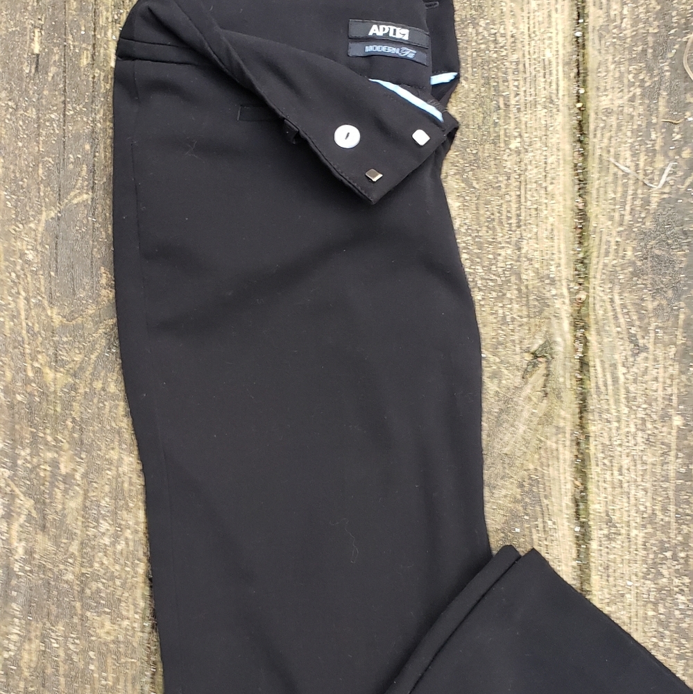 Apt 9 Black pants, sz 4